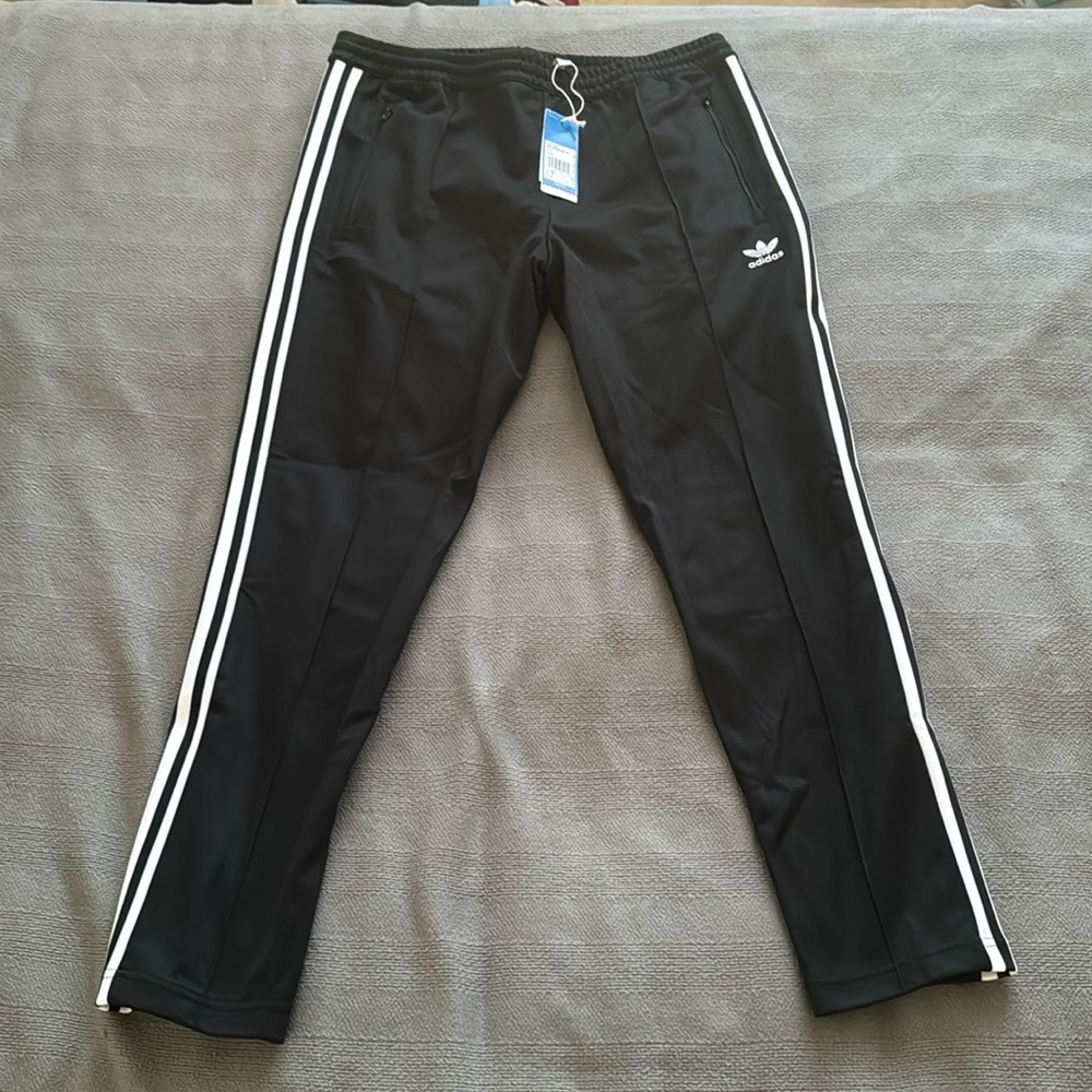 *NWT* Adidas Sweatpants